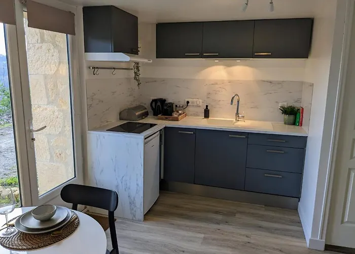 Private With Garden - Maison 1870 *