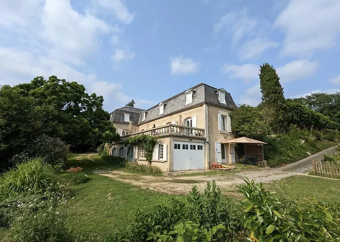 Apartment Private With Garden - Maison 1870